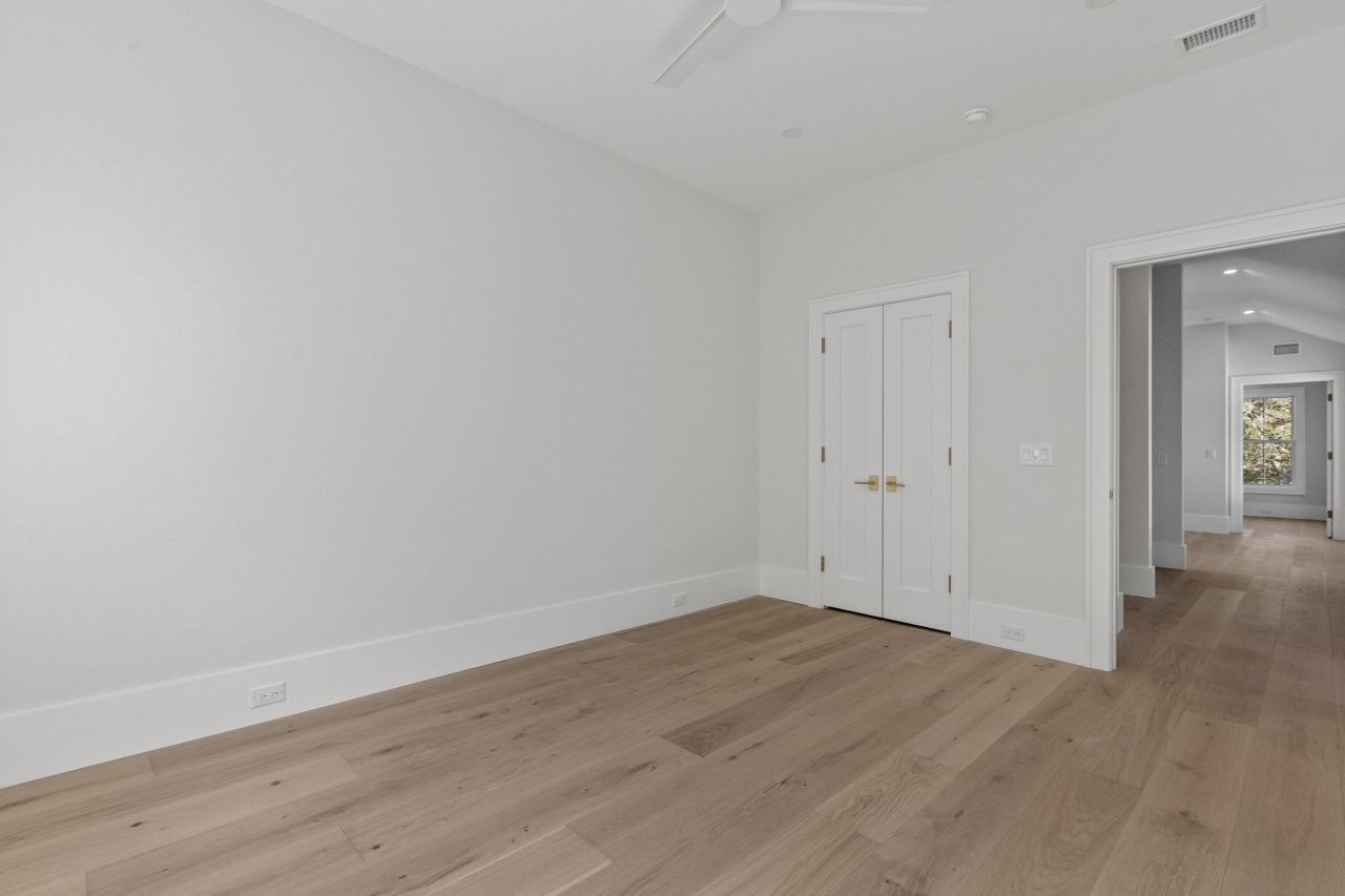 2923 Middle Street Photo 44