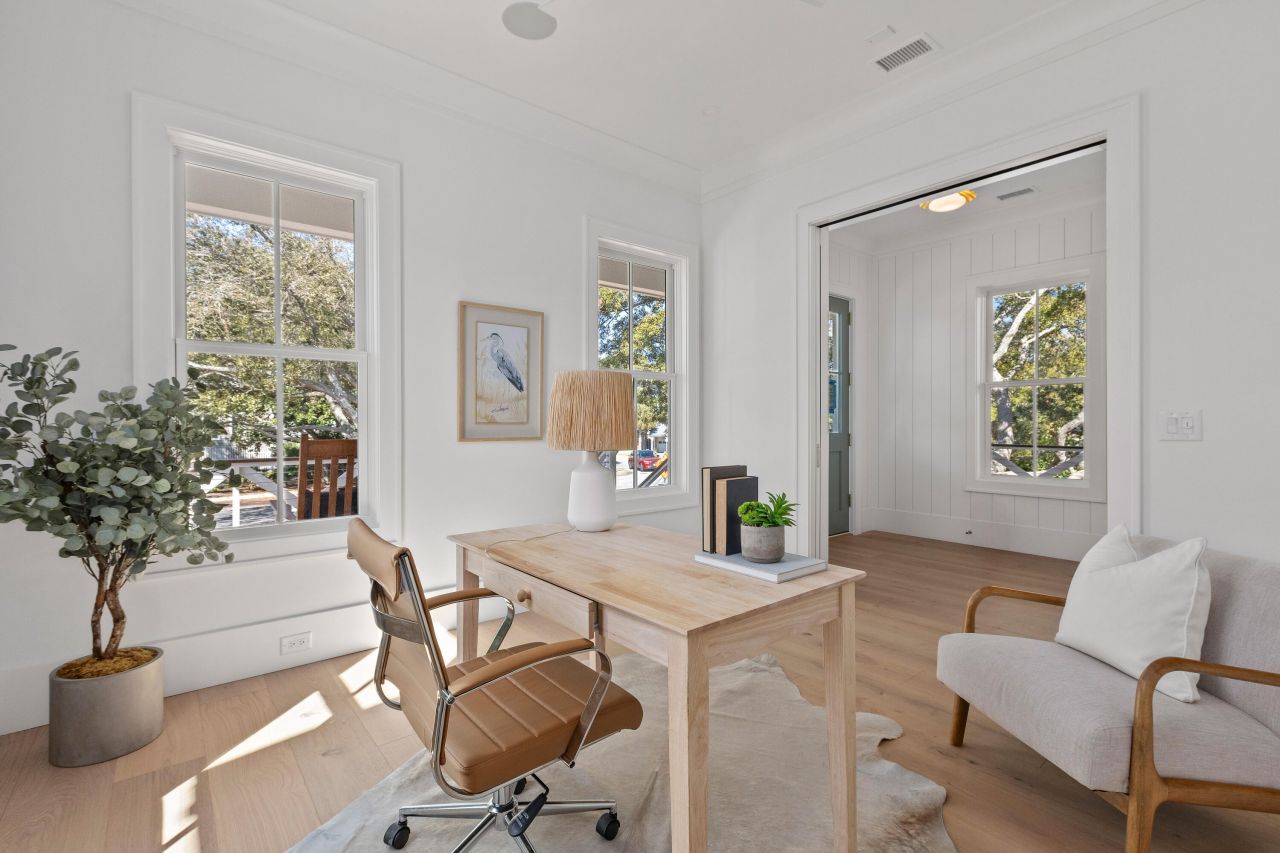 2923 Middle Street Photo 6