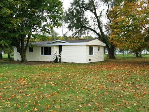 141 W Union City Road, Union City, MI 49094