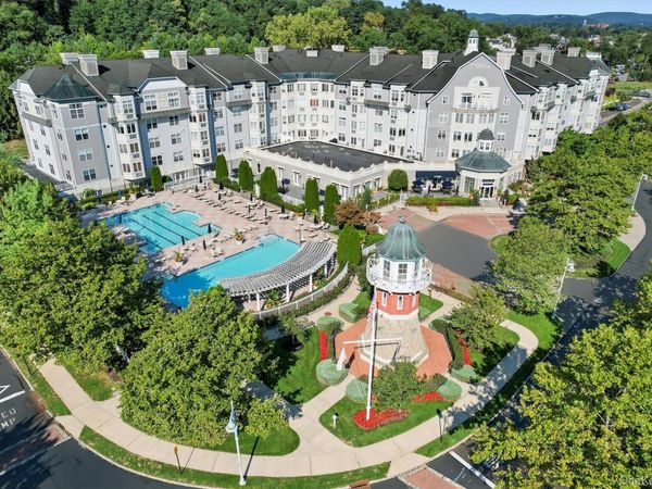 1207 Round Pointe Drive, Haverstraw, NY 10927