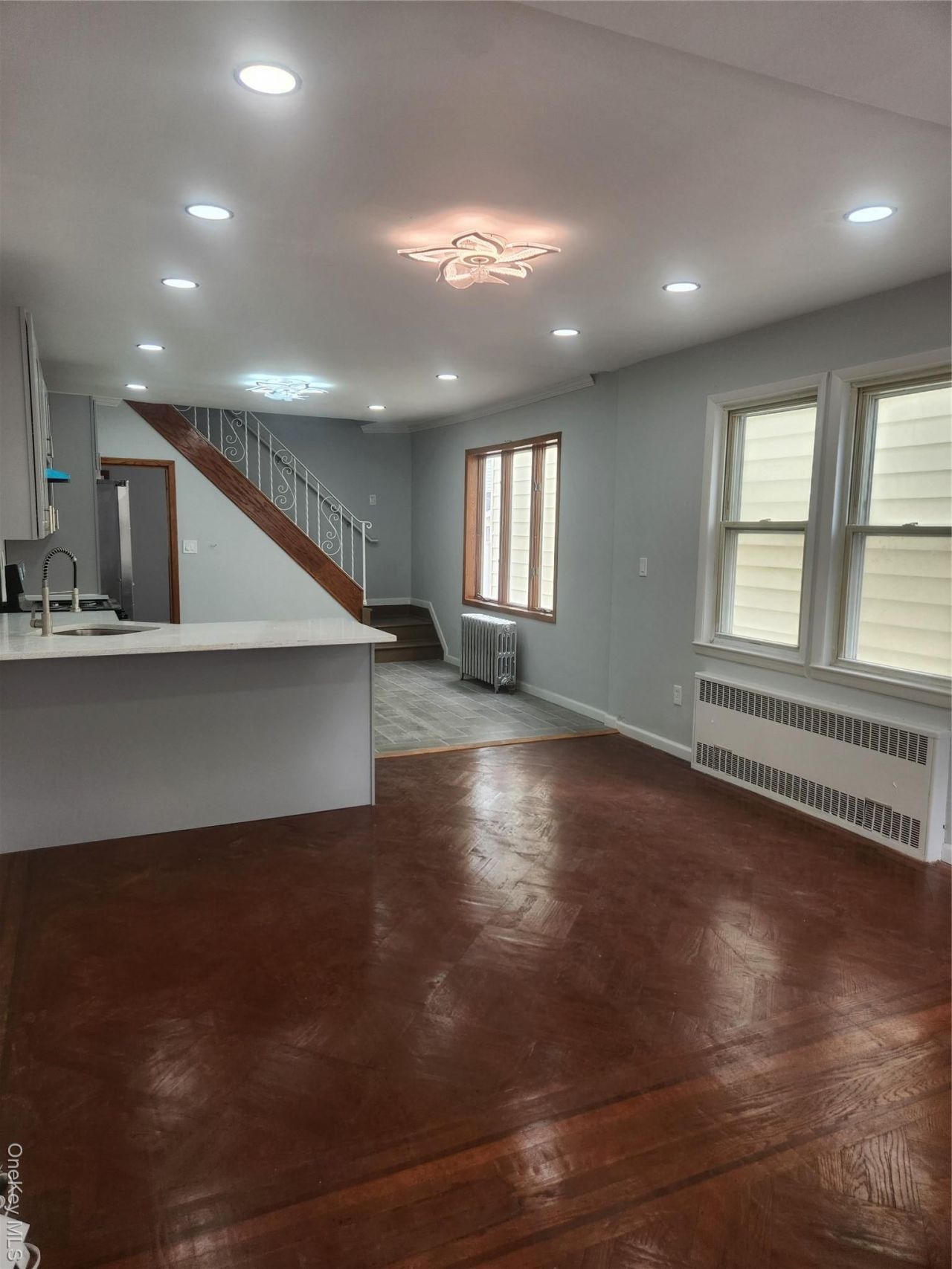 105-21 84 Street, Ozone Park, NY 11417 Main Photo
