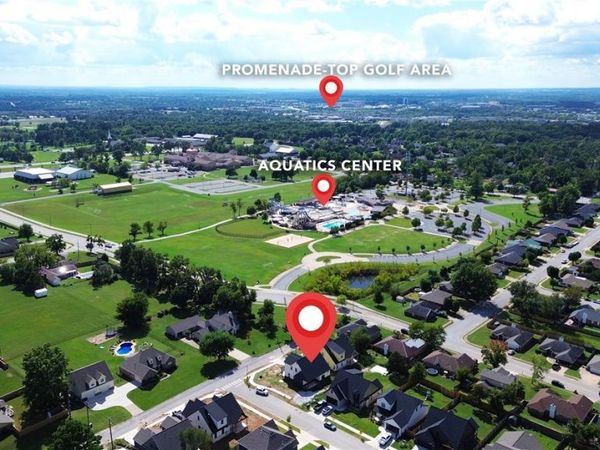 2333 W Seminole Drive, Rogers, AR 72758