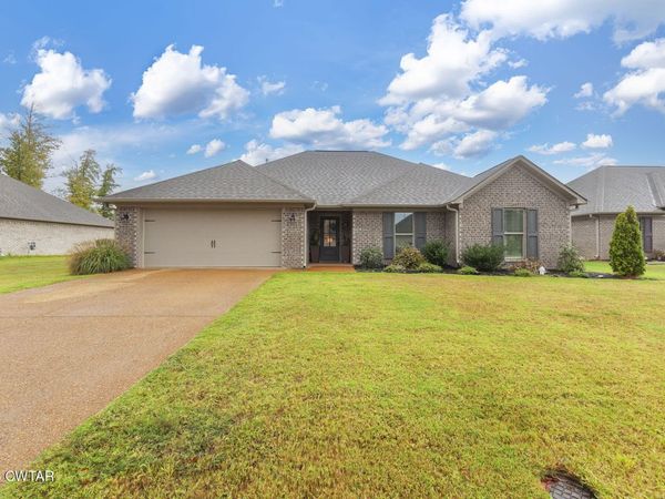 24 Doe Valley Cove, Jackson, TN 38305