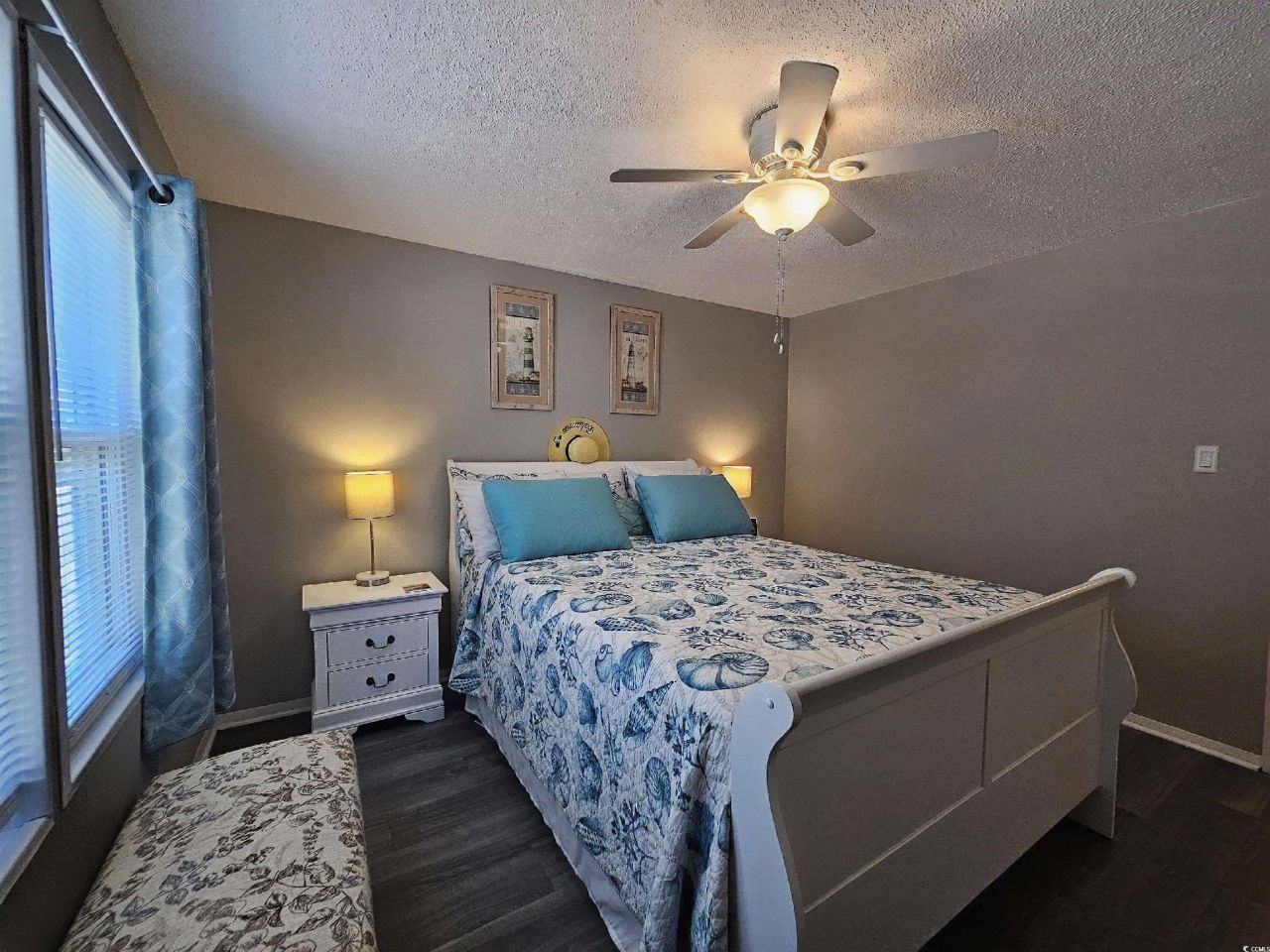 355 Meadowlark Dr. Photo 20