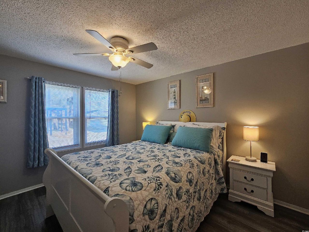 355 Meadowlark Dr. Photo 21