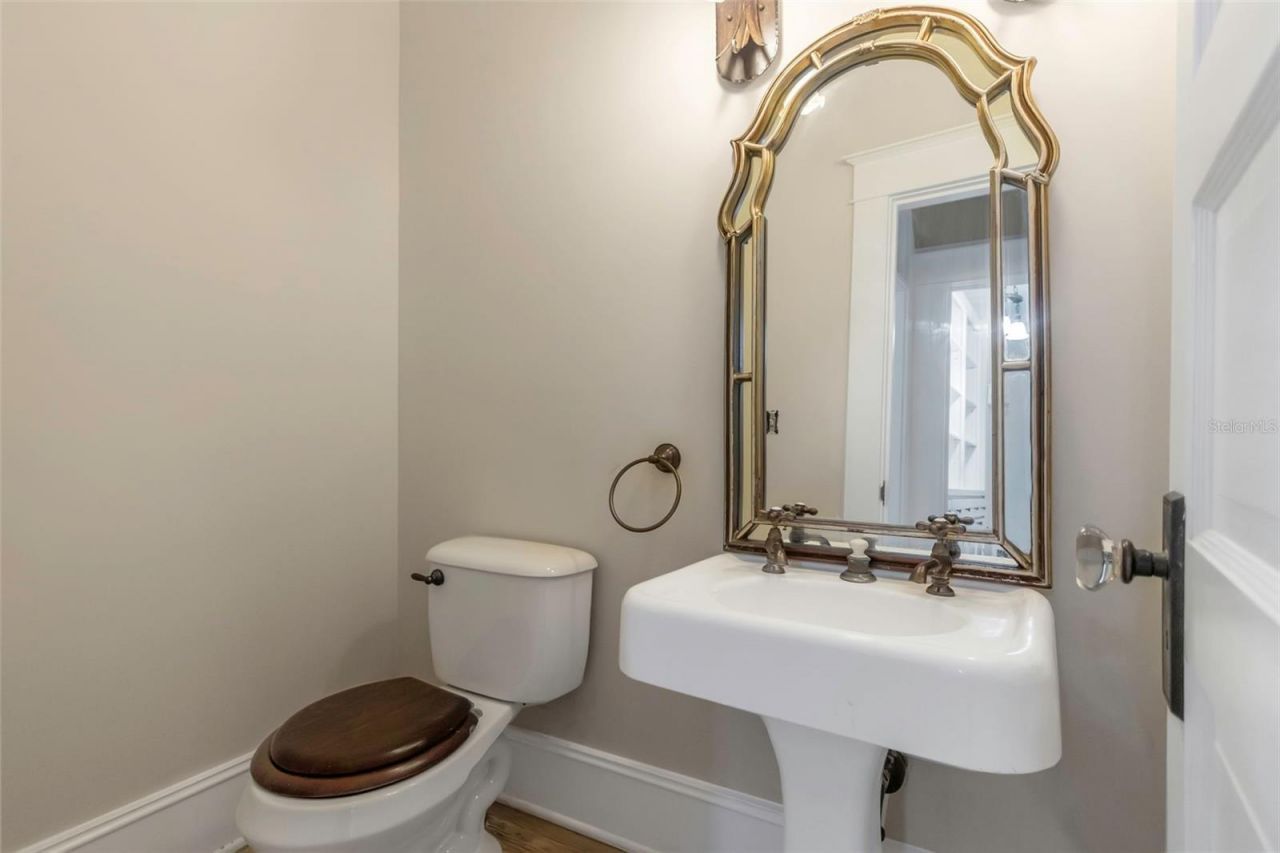 950 12th Street N, Saint Petersburg, FL 33705 Photo