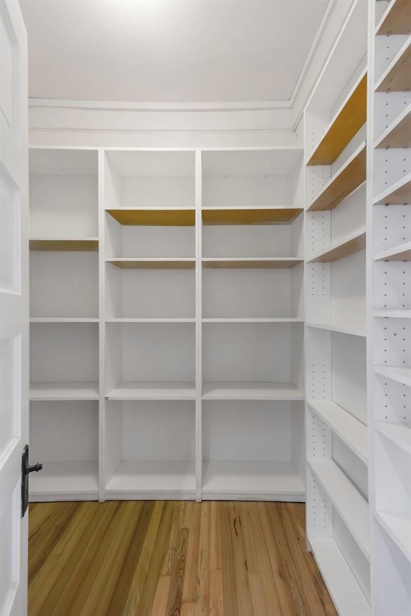 950 12th Street N, Saint Petersburg, FL 33705 Photo