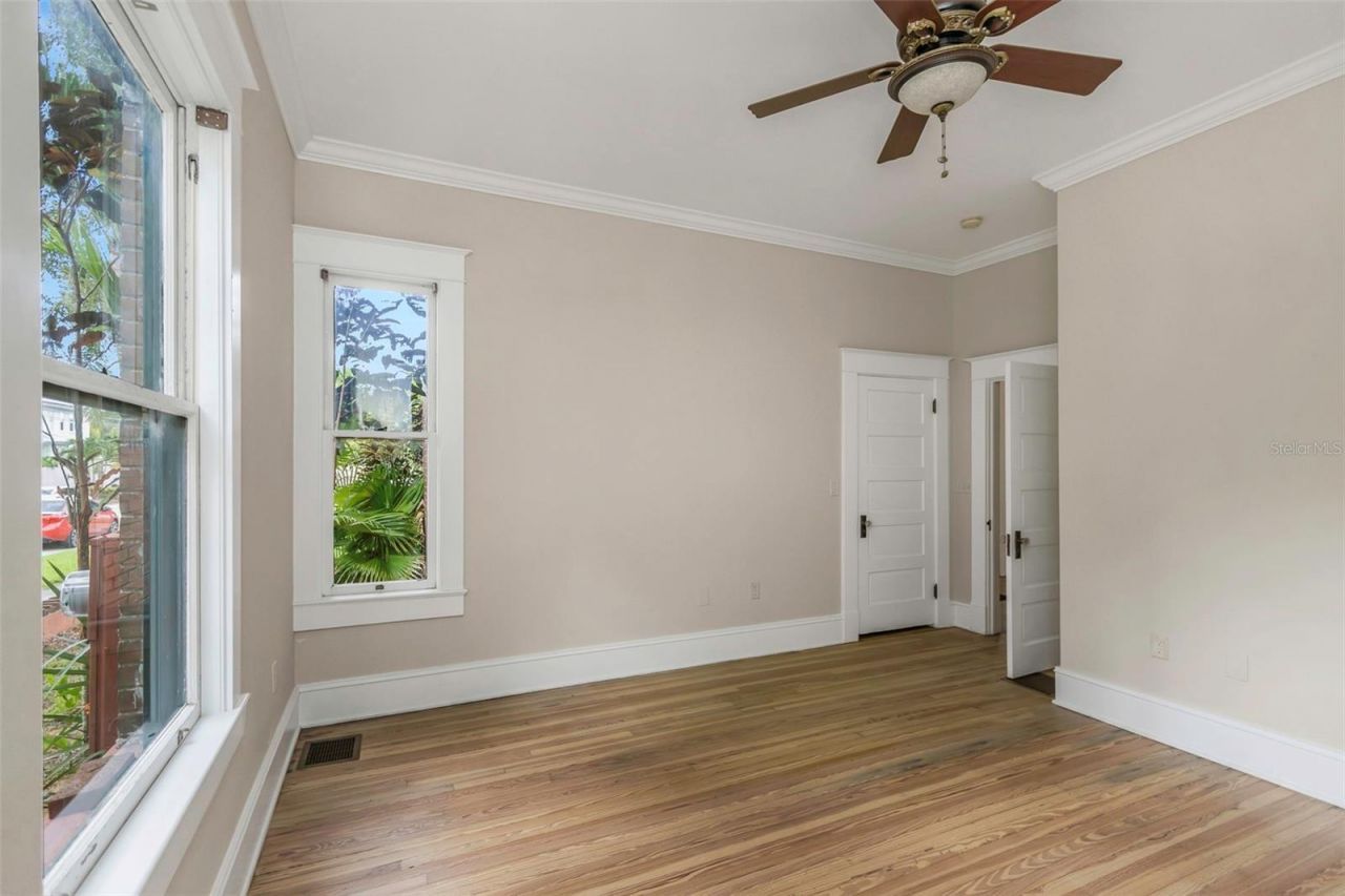 950 12th Street N, Saint Petersburg, FL 33705 Photo