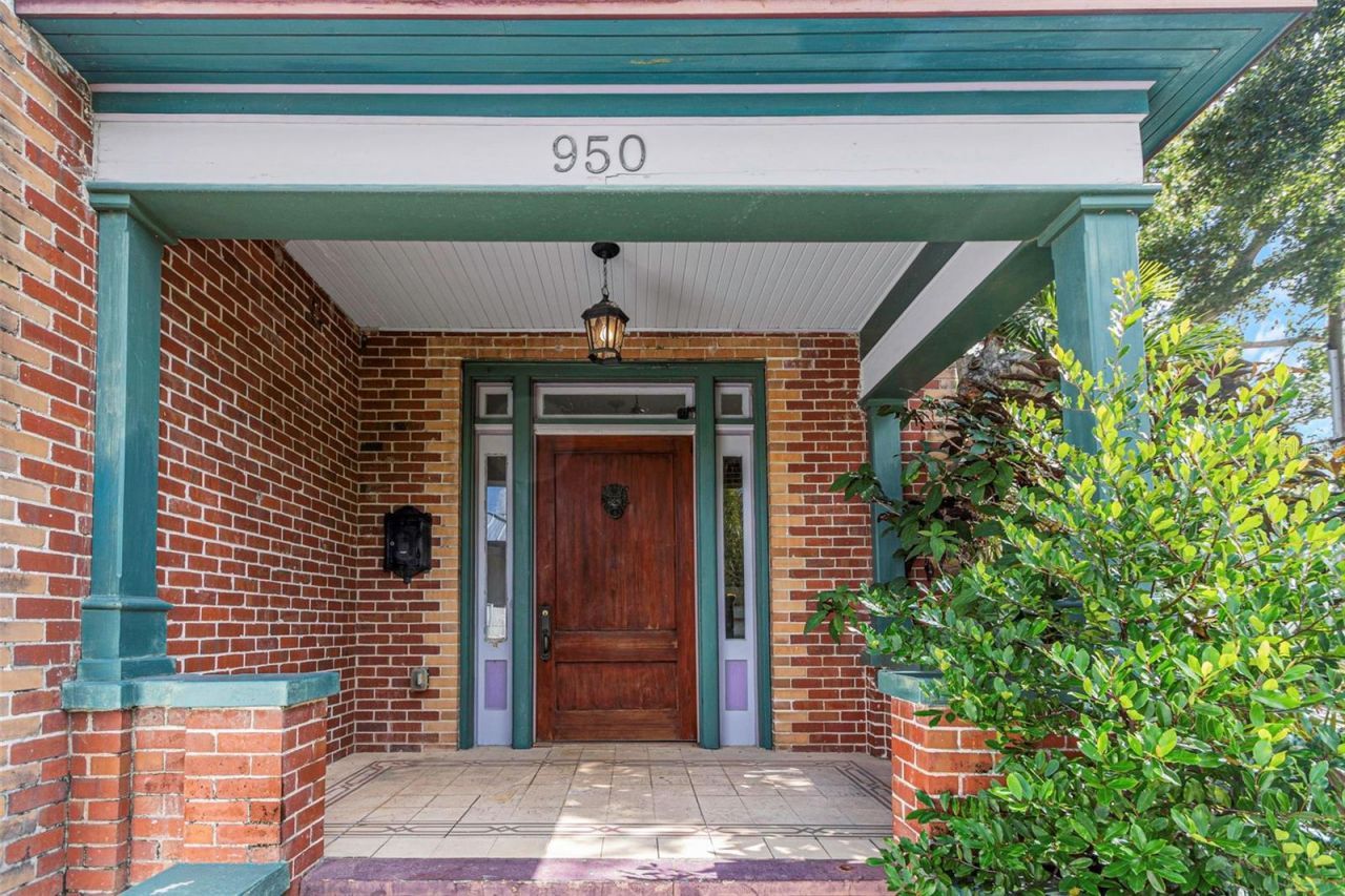 950 12th Street N, Saint Petersburg, FL 33705 Photo