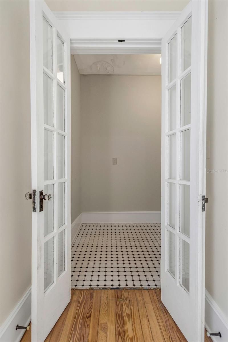 950 12th Street N, Saint Petersburg, FL 33705 Photo