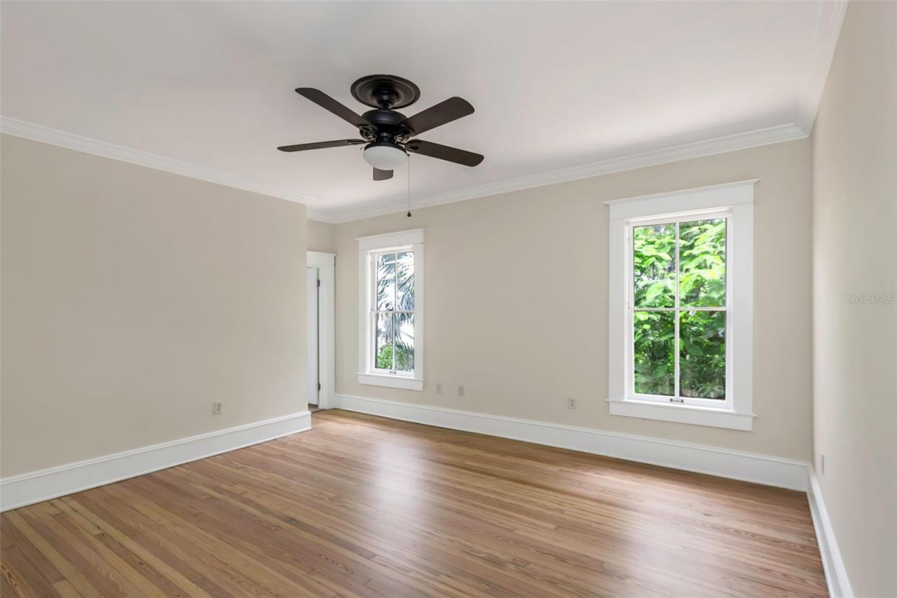 950 12th Street N, Saint Petersburg, FL 33705 Photo