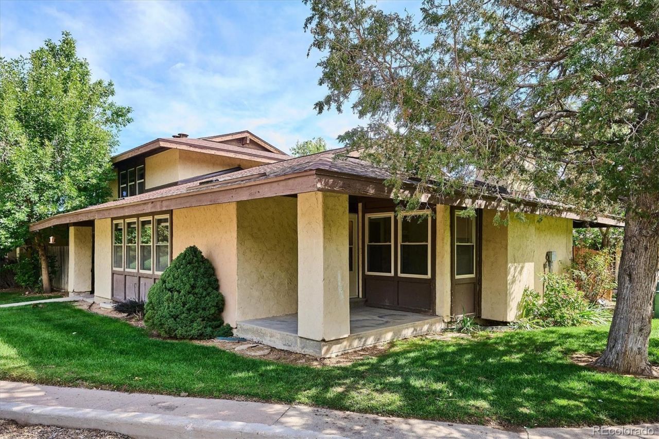 3727 S Granby Way, Aurora, CO 80014 Main Photo