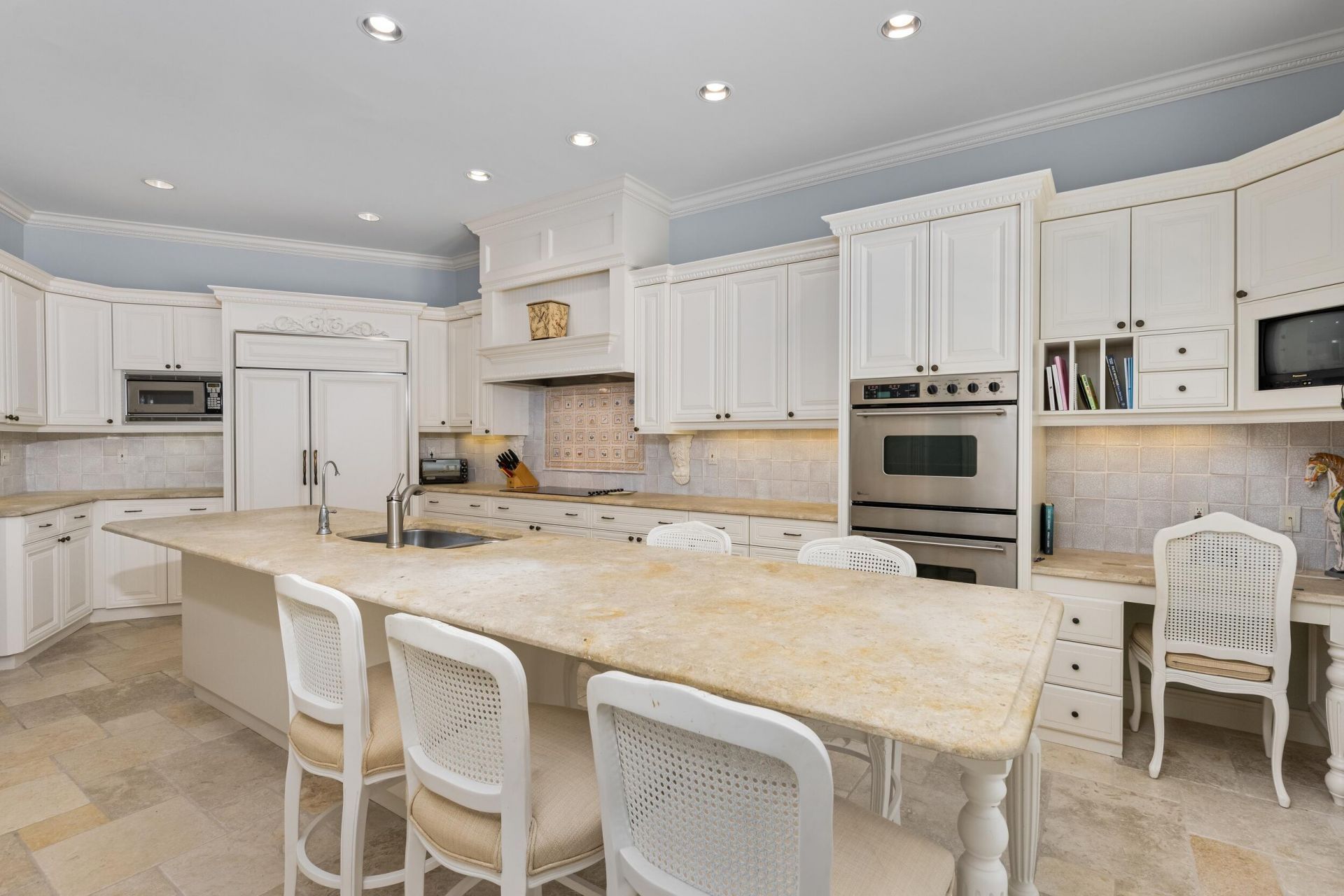 307 Everglade Avenue, Palm Beach, FL 33480 Photo