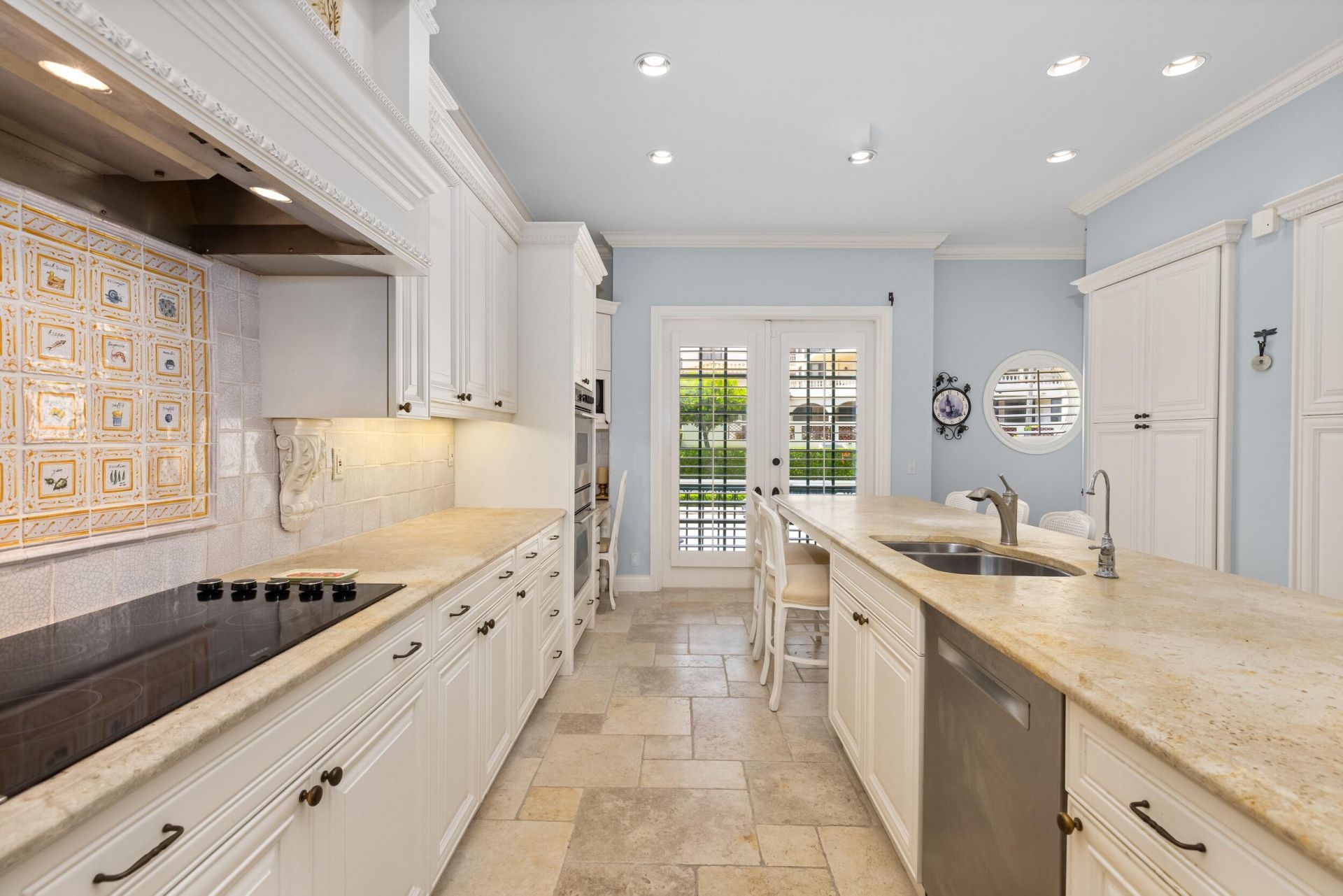 307 Everglade Avenue, Palm Beach, FL 33480 Photo