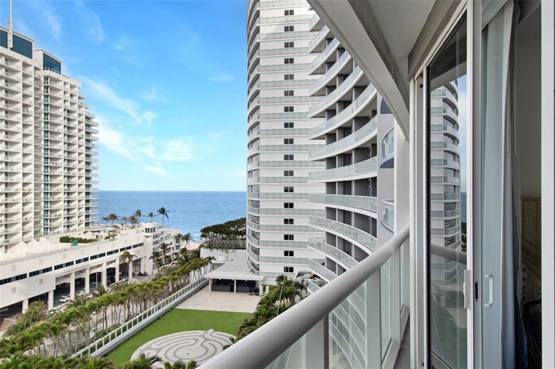 3101 Bayshore Drive, Unit 1102, Fort Lauderdale, FL 33304 Photo