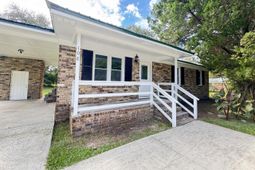 108 Franklin Street photo 4