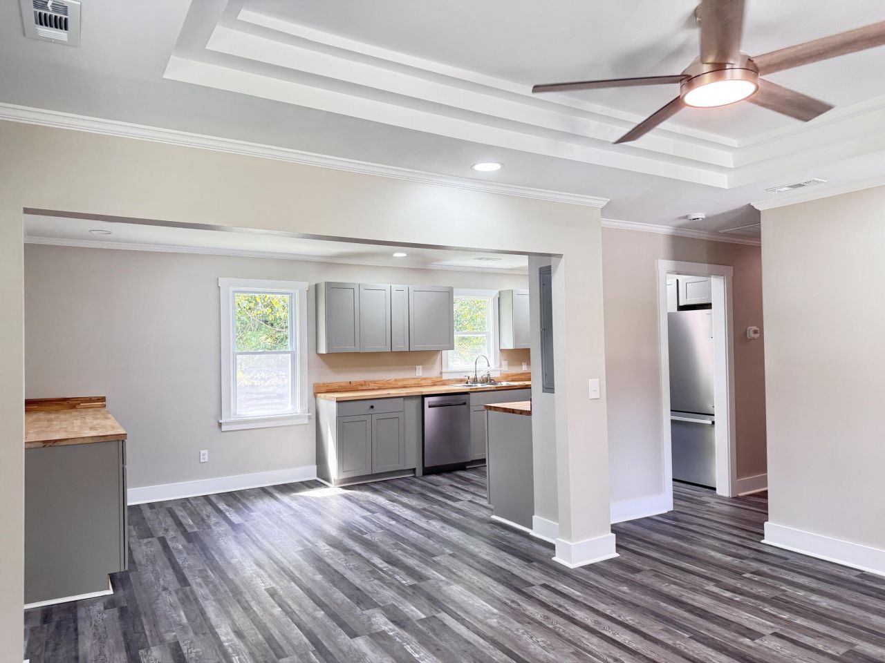 108 Franklin Street Photo 32