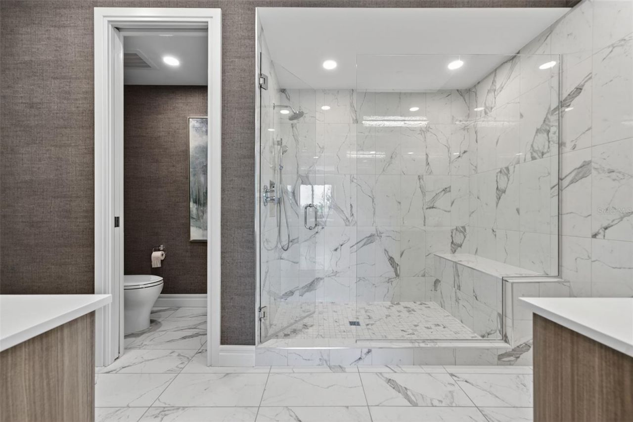 711 S Palm Avenue, Unit 303, Sarasota, FL 34236 Photo