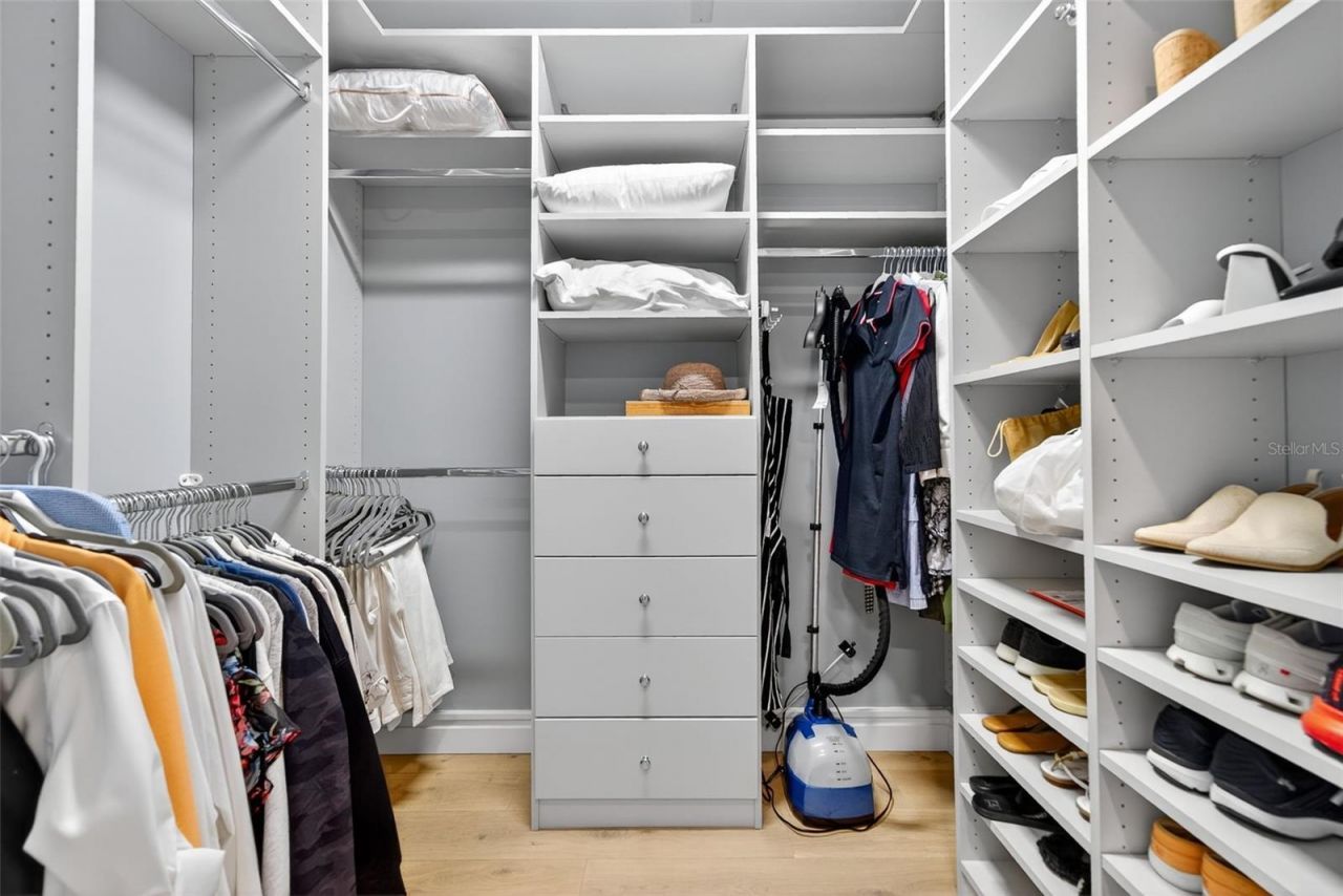 711 S Palm Avenue, Unit 303, Sarasota, FL 34236 Photo