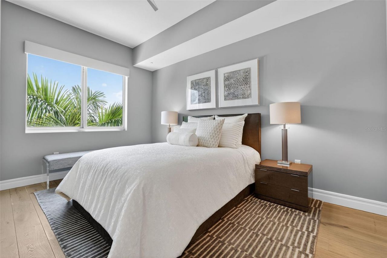 711 S Palm Avenue, Unit 303, Sarasota, FL 34236 Photo