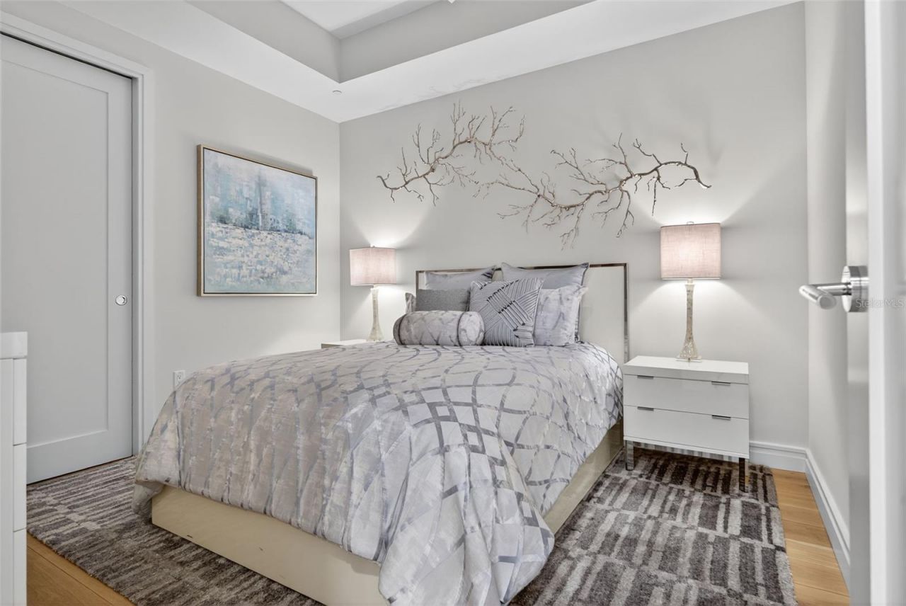 711 S Palm Avenue, Unit 303, Sarasota, FL 34236 Photo