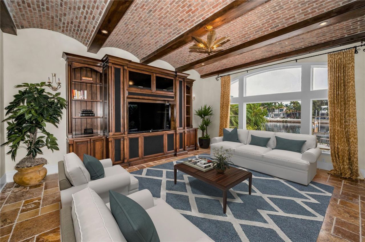 801 Brightwaters Boulevard Ne, Saint Petersburg, FL 33704 Photo