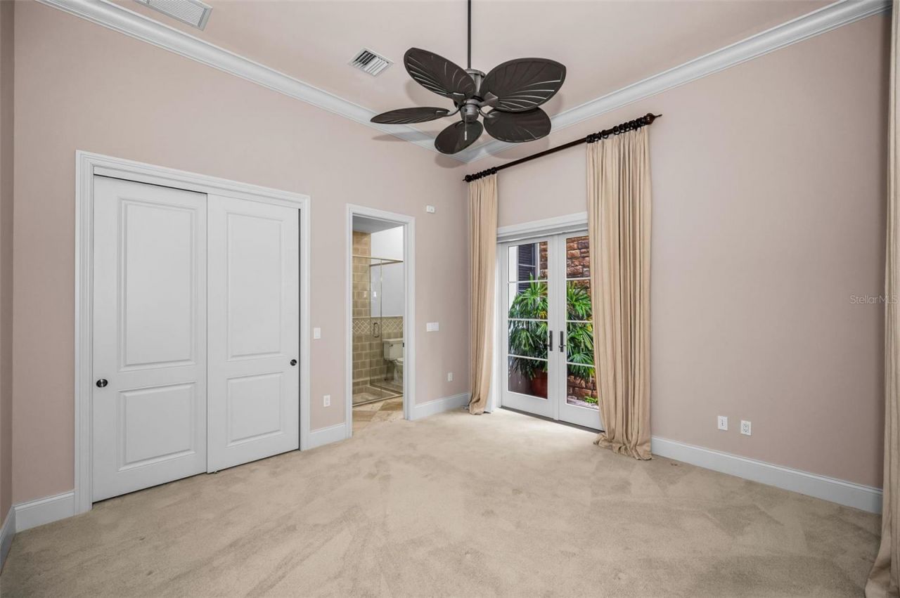 801 Brightwaters Boulevard Ne, Saint Petersburg, FL 33704 Photo