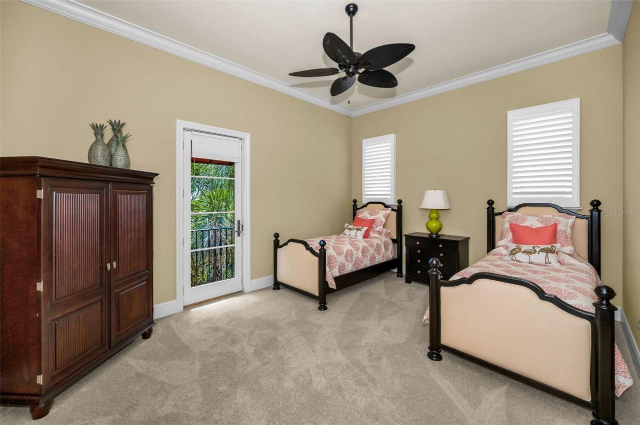 801 Brightwaters Boulevard Ne, Saint Petersburg, FL 33704 Photo