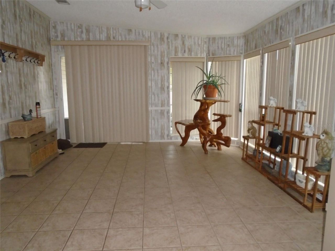 5559 SW 42nd Place, Bell, FL 32619 Photo