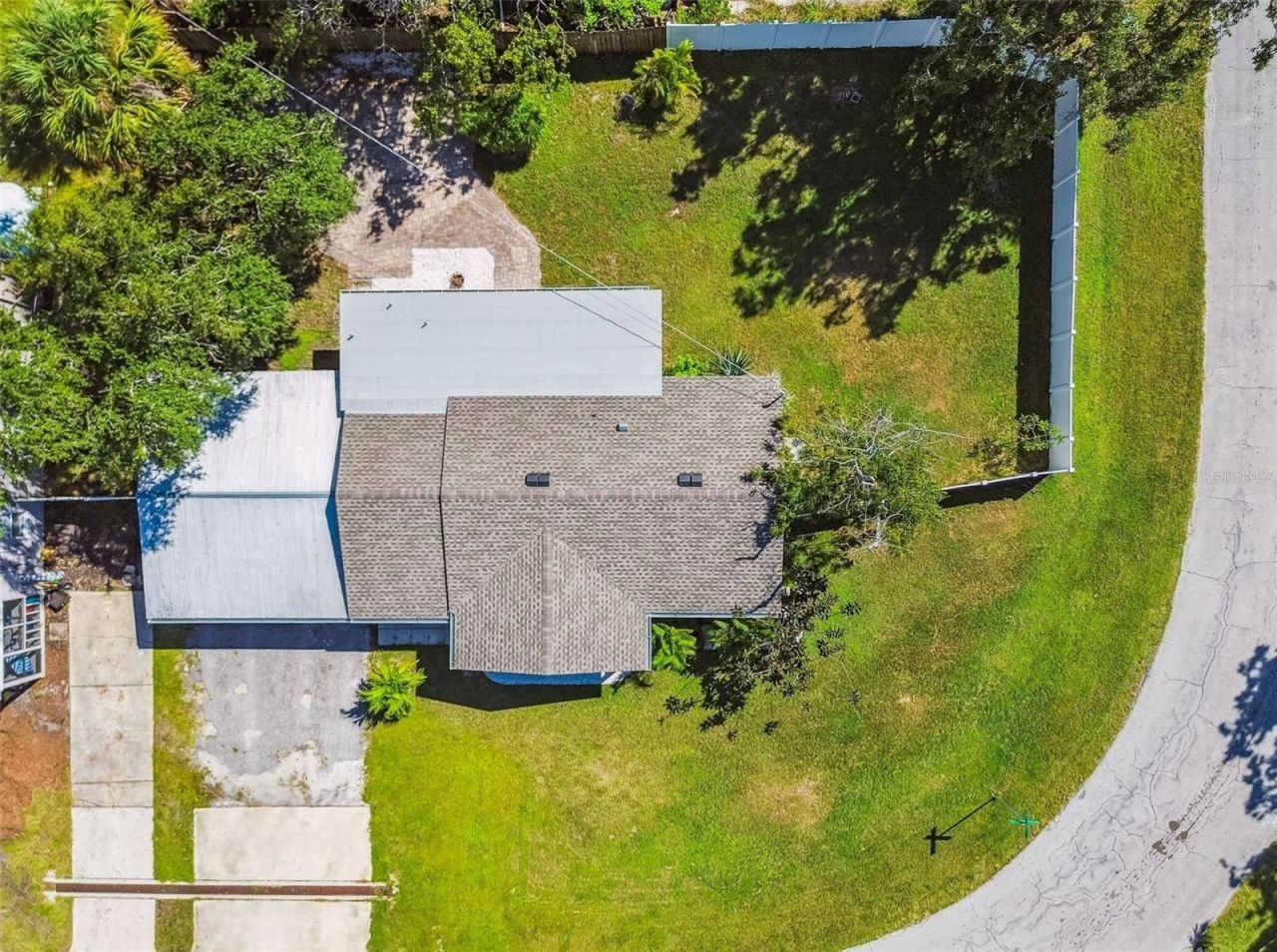 4726 W Knights Avenue, Tampa, FL 33611 Photo