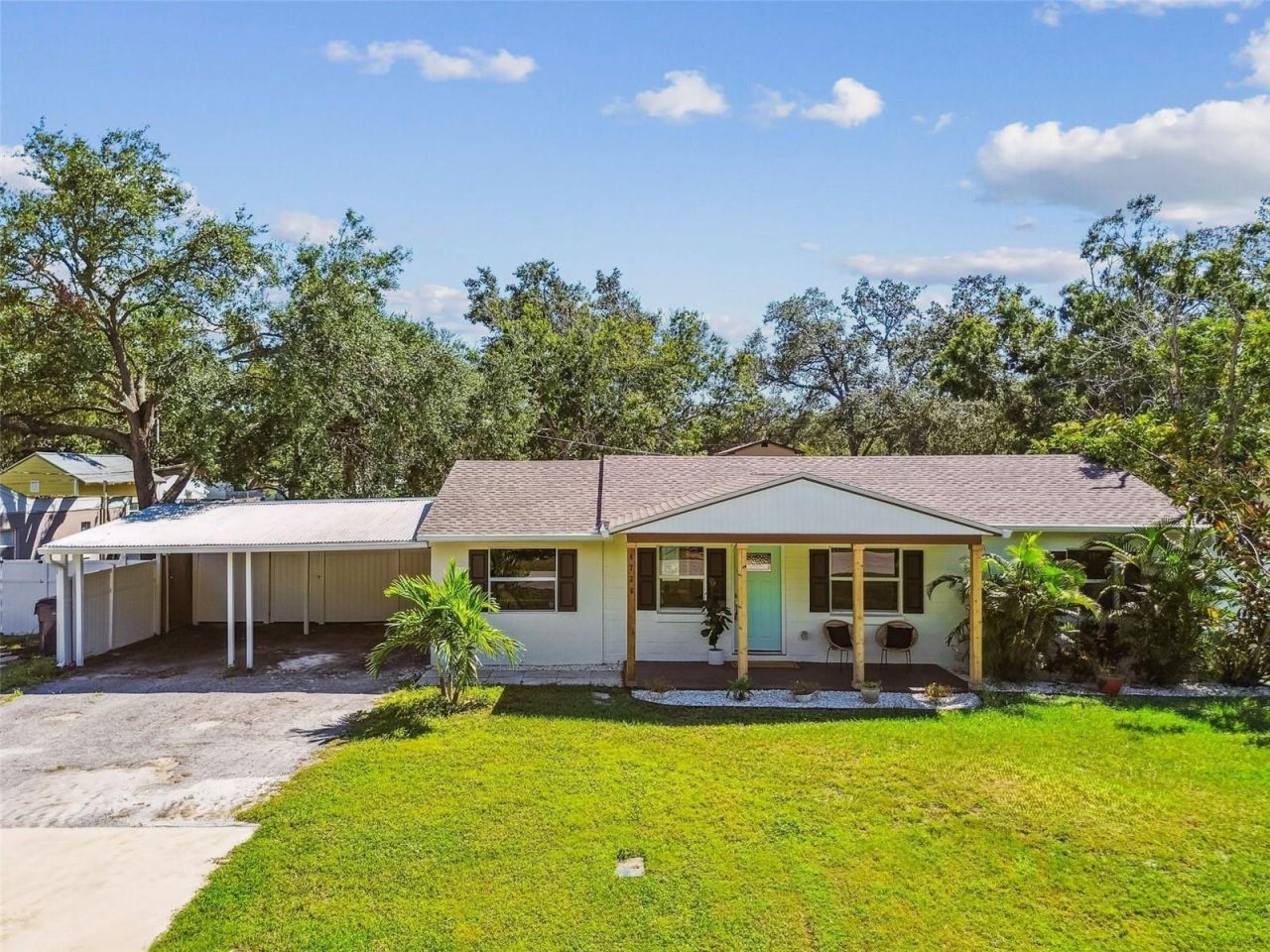 4726 W Knights Avenue, Tampa, FL 33611 Photo