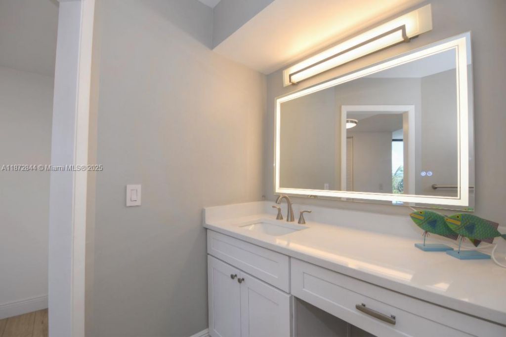 2565 S Ocean Blvd, Unit 205N, Highland Beach, FL 33487 Photo