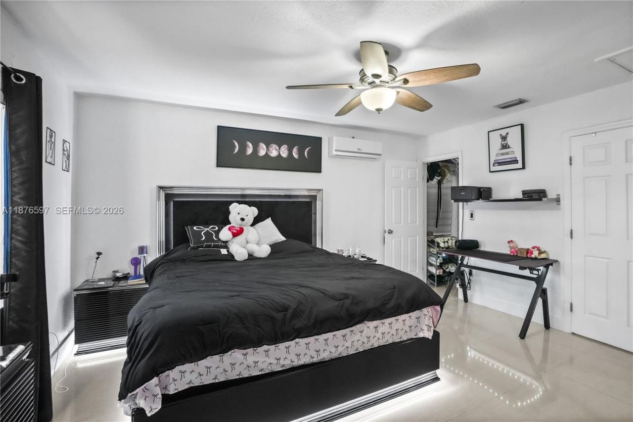 16010 NW 28th Ct, Miami Gardens, FL 33054 Photo