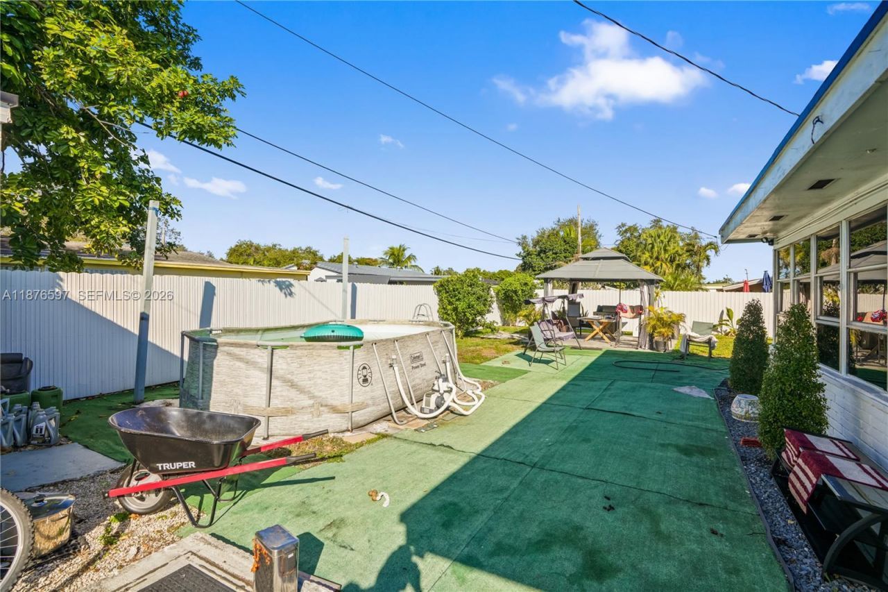 16010 NW 28th Ct, Miami Gardens, FL 33054 Photo