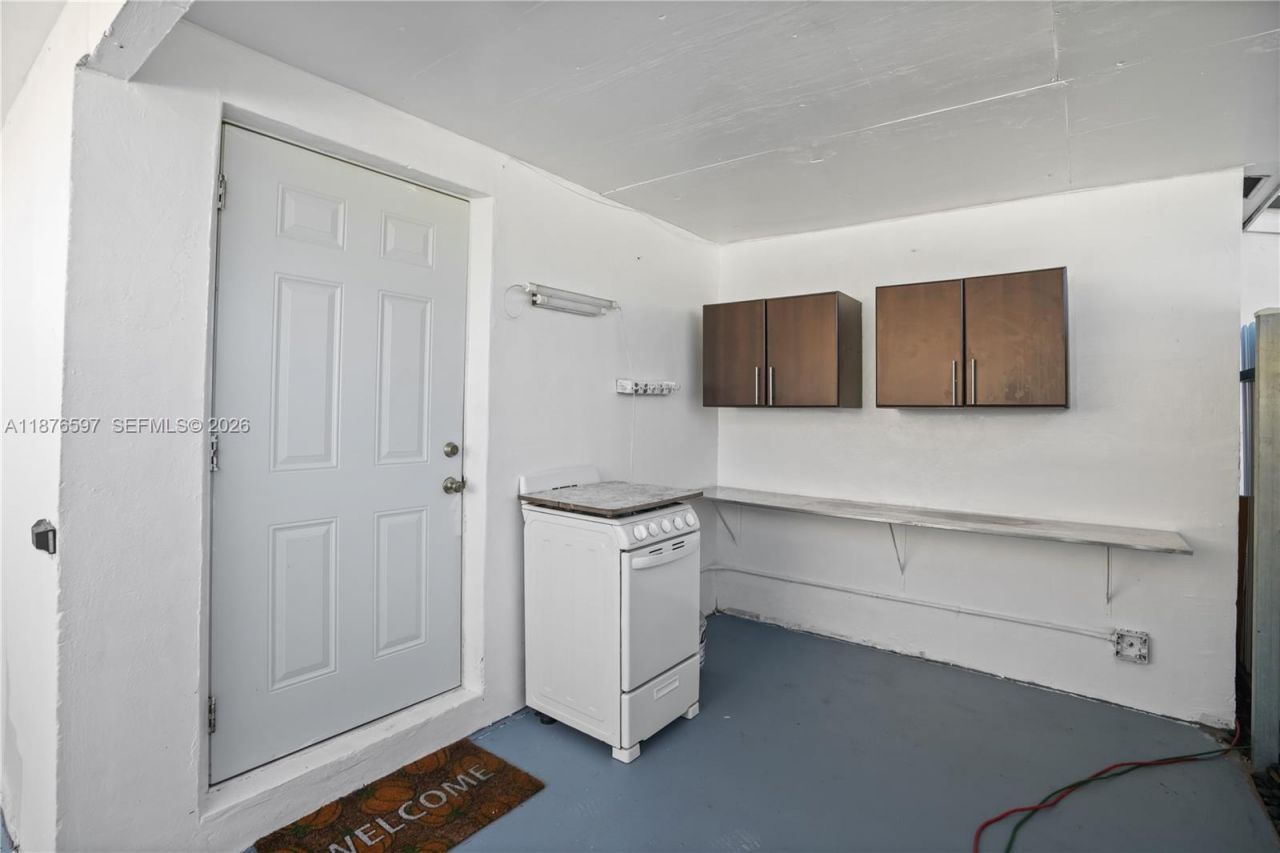 16010 NW 28th Ct, Miami Gardens, FL 33054 Photo