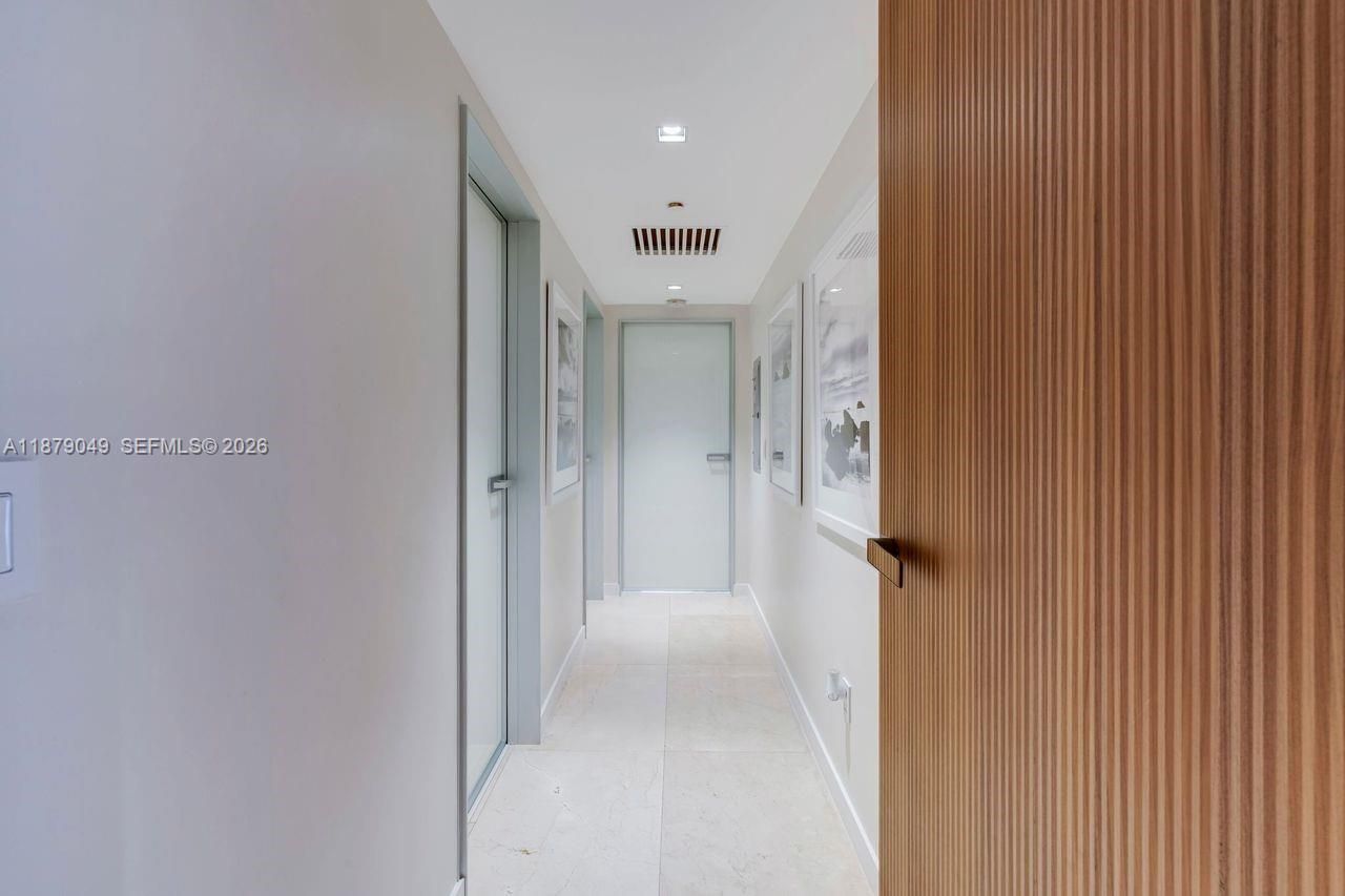 465 Brickell Ave, Unit 4801, Miami, FL 33131 Photo