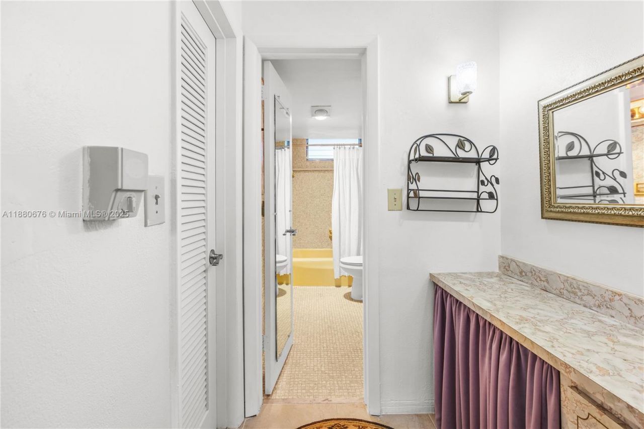 2903 Point East Dr, Unit K111, Aventura, FL 33160 Photo