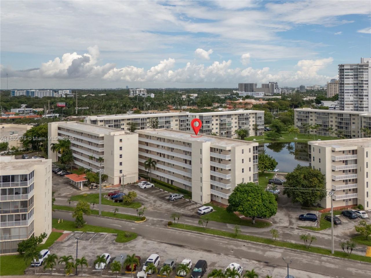 2903 Point East Dr, Unit K111, Aventura, FL 33160 Photo