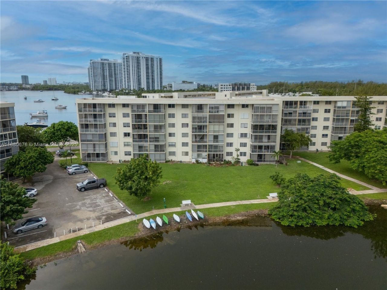 2903 Point East Dr, Unit K111, Aventura, FL 33160 Photo