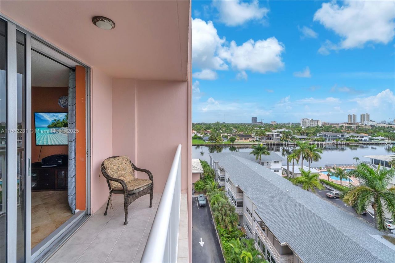 3161 S Ocean Dr, Unit 802, Hallandale Beach, FL 33009 Photo
