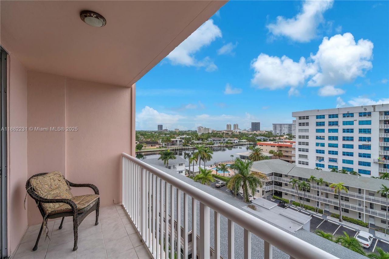 3161 S Ocean Dr, Unit 802, Hallandale Beach, FL 33009 Photo