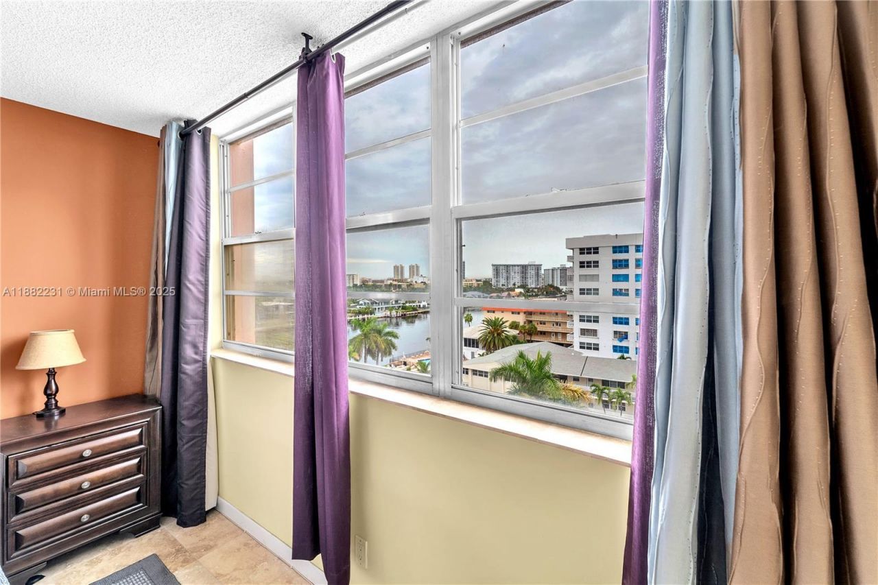 3161 S Ocean Dr, Unit 802, Hallandale Beach, FL 33009 Photo