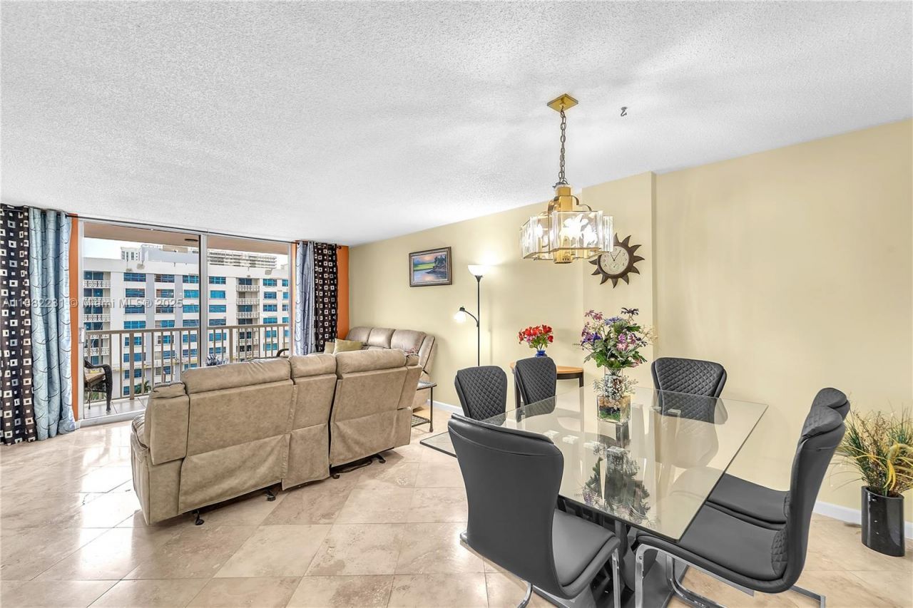 3161 S Ocean Dr, Unit 802, Hallandale Beach, FL 33009 Photo