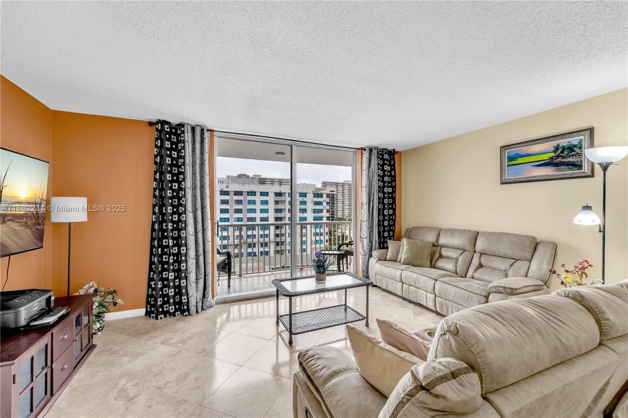 3161 S Ocean Dr, Unit 802, Hallandale Beach, FL 33009 Photo