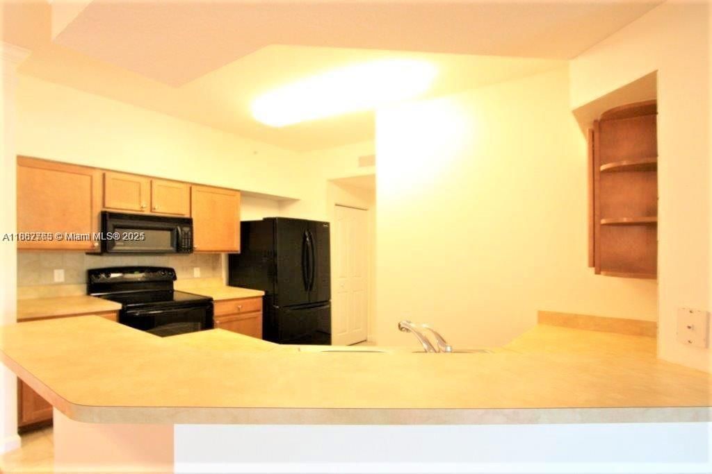 9833 Baywinds Dr, Unit 7203, West Palm Beach, FL 33411 Photo