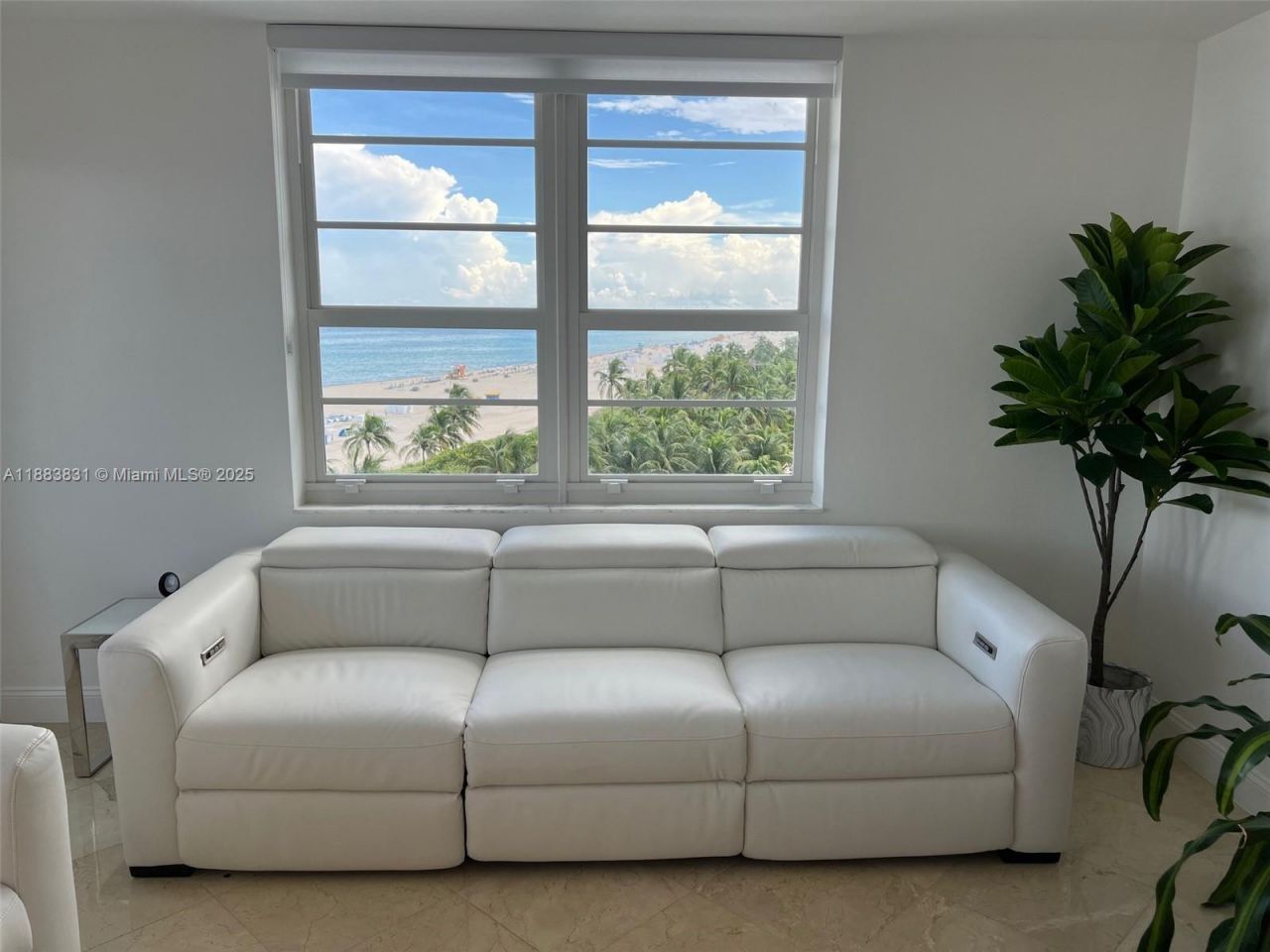 100 Lincoln Rd, Unit 848, Miami Beach, FL 33139 Photo