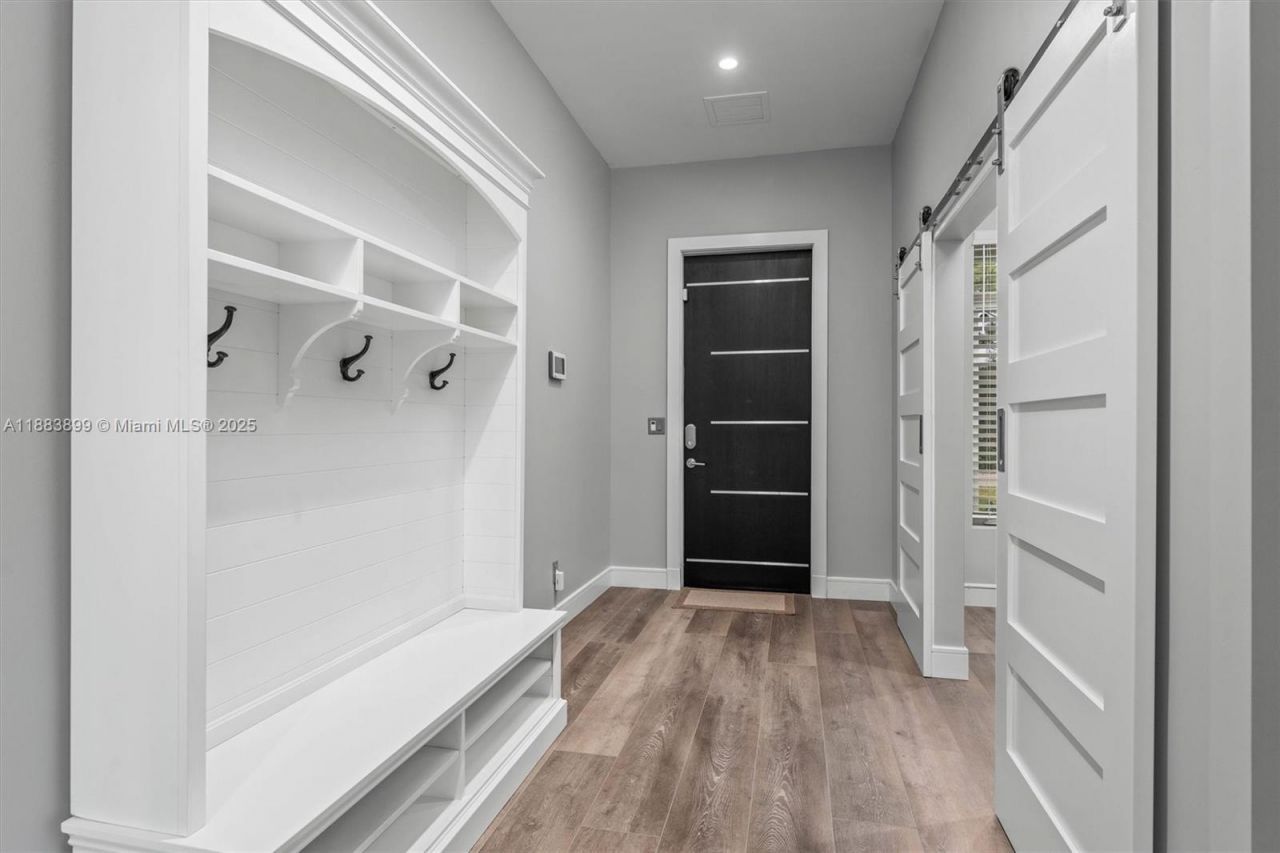 2431 NE 20th Ave, Lighthouse Point, FL 33064 Photo