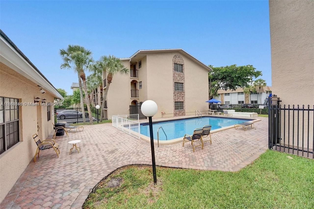 3361 NW 85th Ave, Unit 307, Coral Springs, FL 33065 Photo