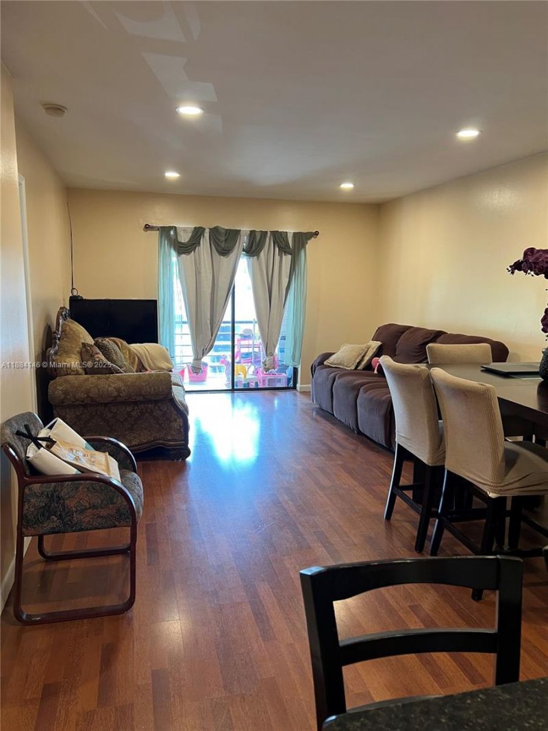 3361 NW 85th Ave, Unit 307, Coral Springs, FL 33065 Photo