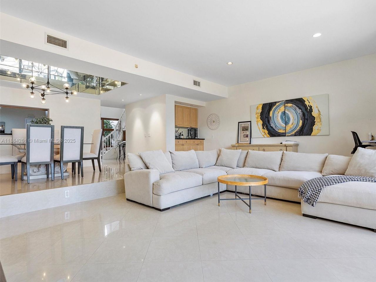 3620 Yacht Club Dr, Unit 503, Aventura, FL 33180 Photo